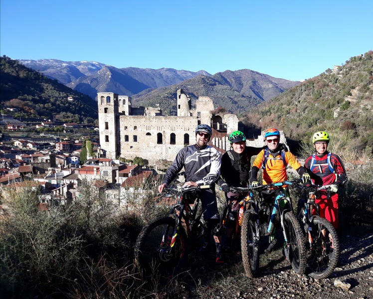 Castello dei Doria Dolceacqua<br><span style='font-size: 15px;'>31 Dicembre 2017 - 0:27</span>